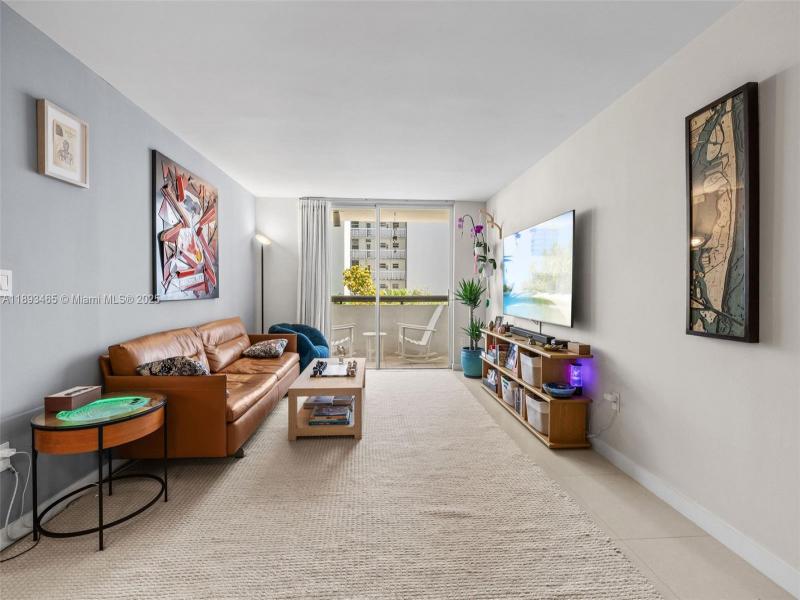 Property photo # 2
