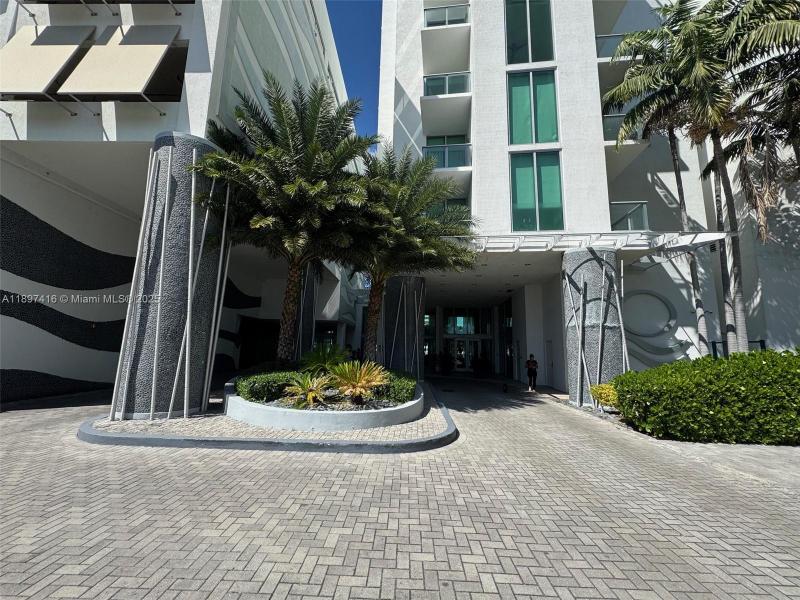 Comprar apartamento en Eloquence on the Bay 1202