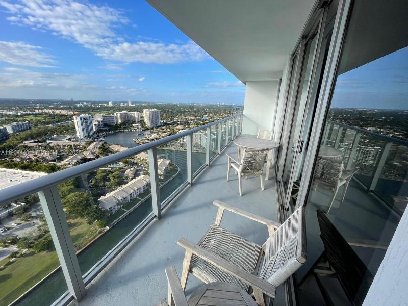 Condo for sale at Hyde Beach House R3306