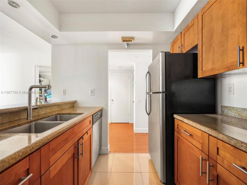 Property photo # 7