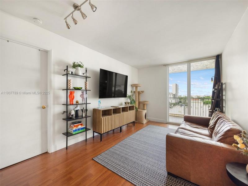 Property photo # 3