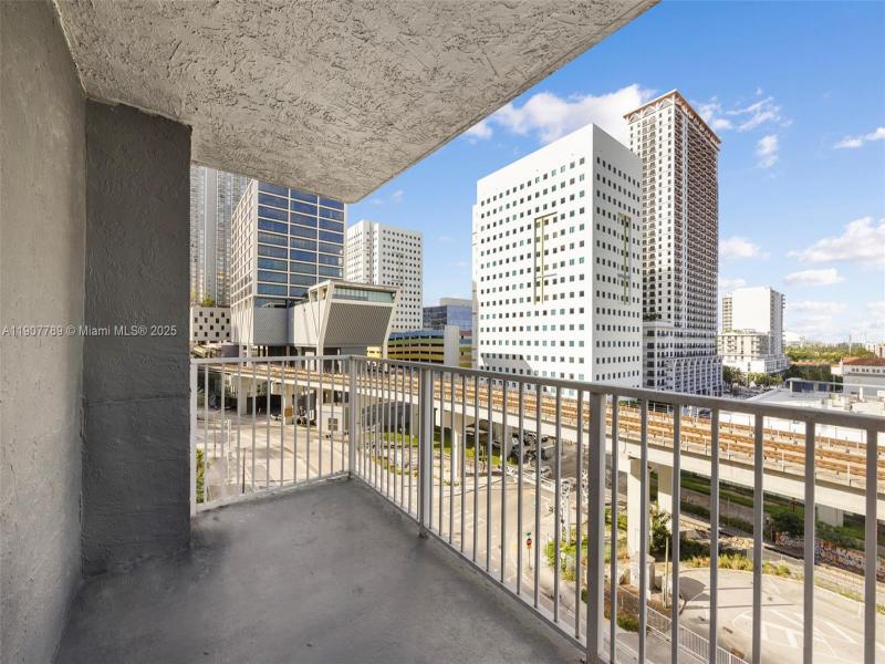 Property photo # 9