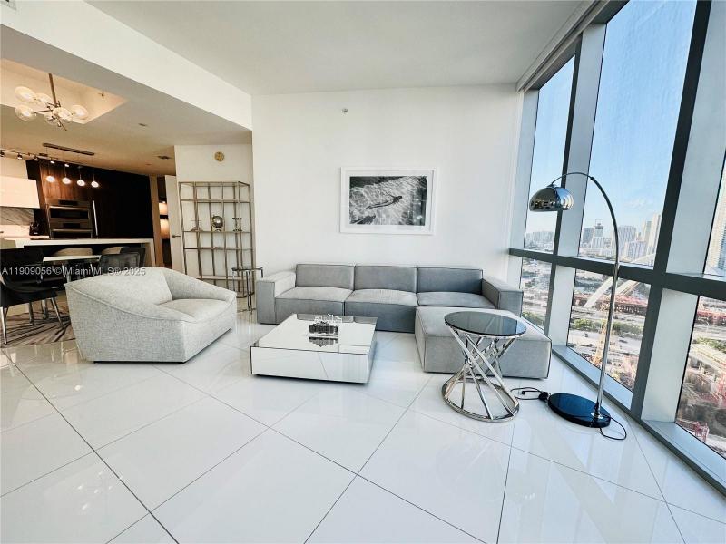 Property photo # 9