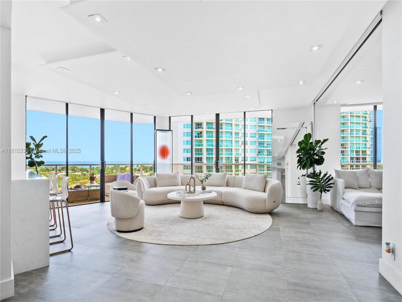 Comprar apartamento en Hamptons West 808