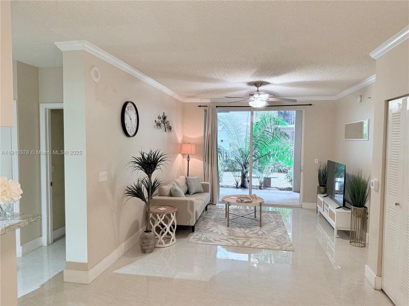 Comprar apartamento en Porto Bellagio 2102