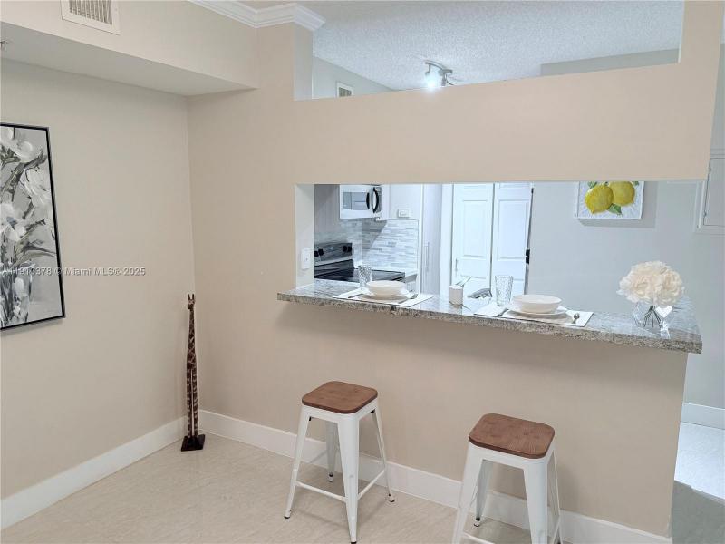 Comprar apartamento en Porto Bellagio 2102
