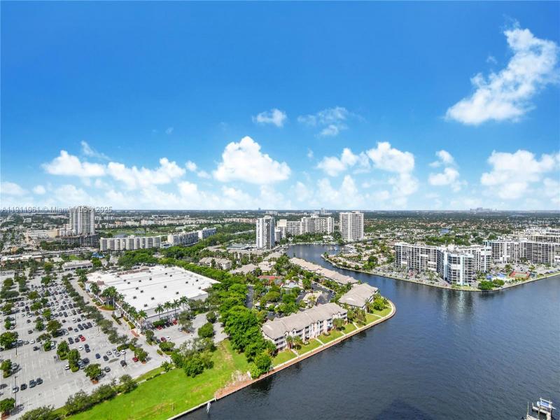 Condo for sale at Hyde Beach House R3206