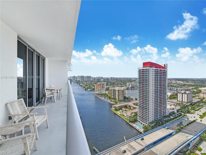Condo for sale at Hyde Beach House R3206