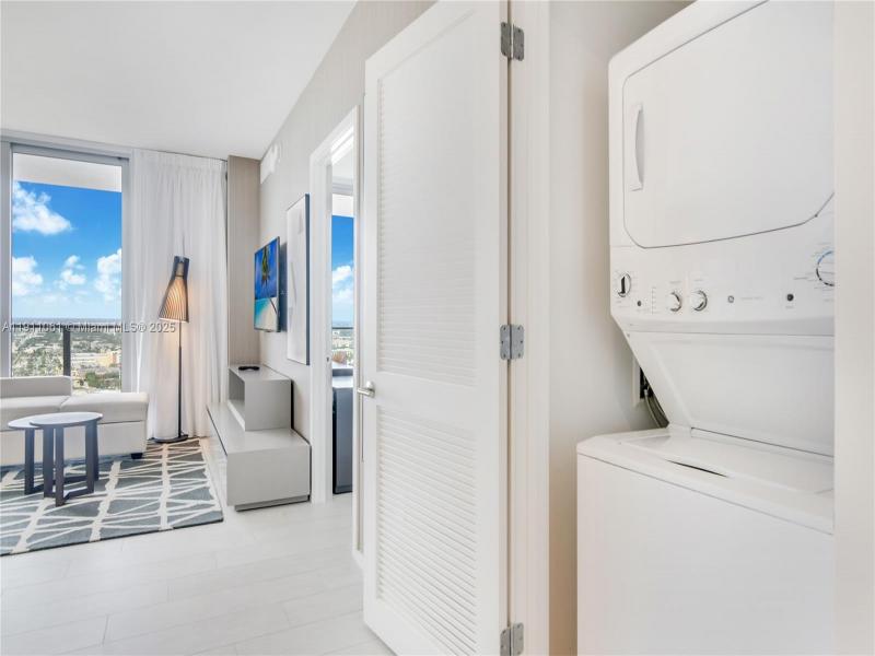 Condo for sale at Hyde Beach House R3206