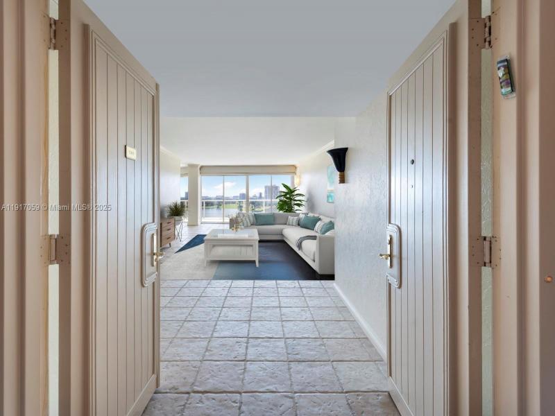 Comprar apartamento en Hamptons West 1009