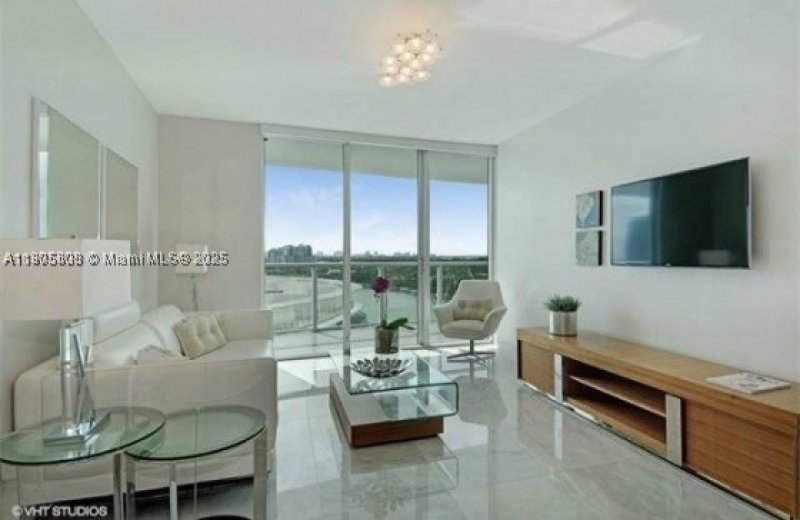 Comprar apartamento no Eden House Condo 1103