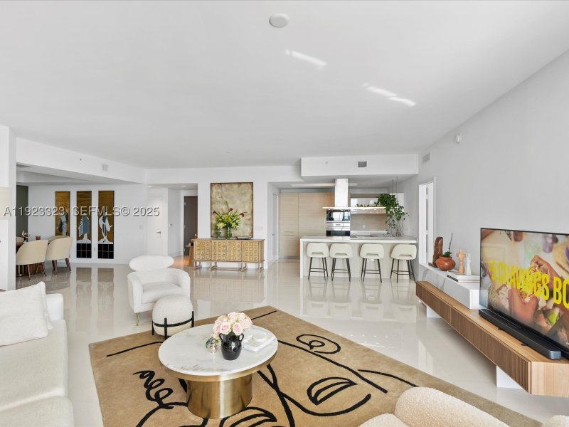 Comprar apartamento en Marina Palms Yacht Club 1104