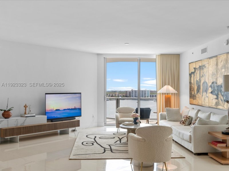 Comprar apartamento en Marina Palms Yacht Club 1104