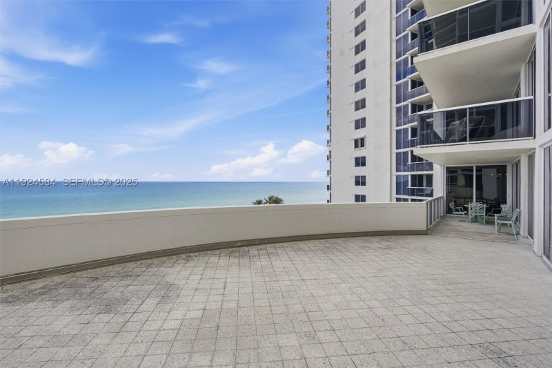 Comprar apartamento en Ocean Two 505