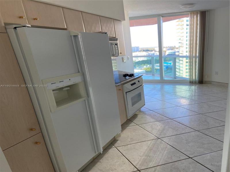 Condo for sale at Hidden Bay 1914
