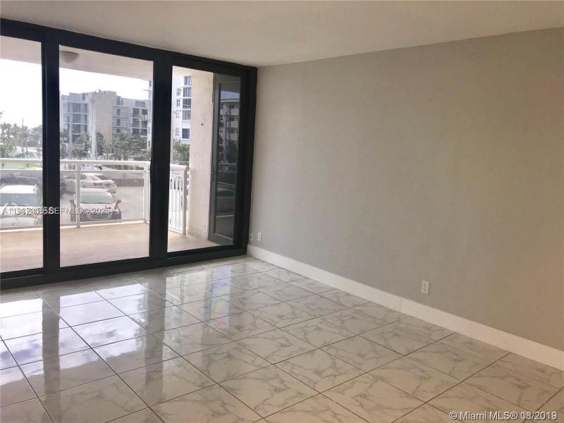 Condo for sale at Allington Towers 3G