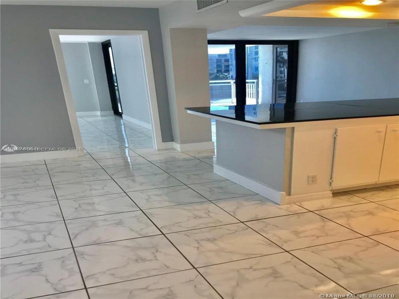 Condo for sale at Allington Towers 3G