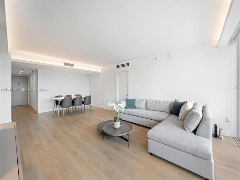 Comprar apartamento en Waterview 231