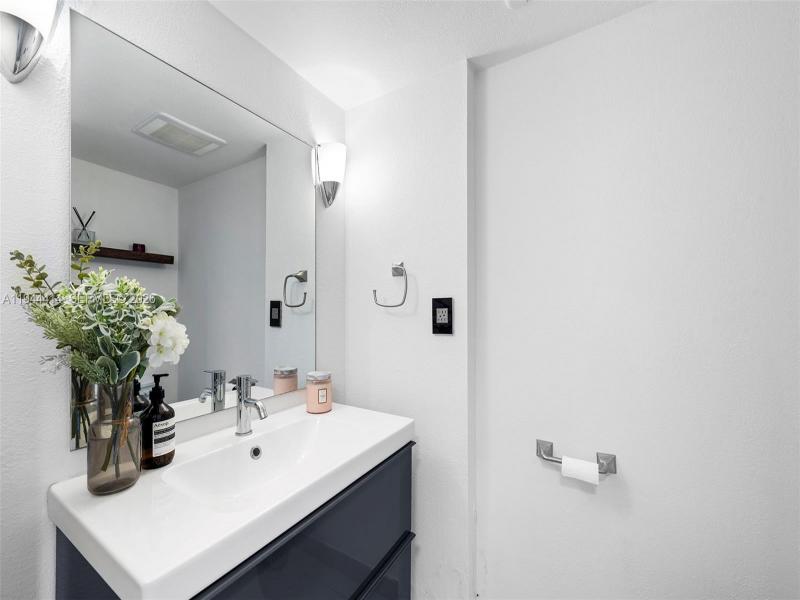 Condo for sale at The Venetia 26B