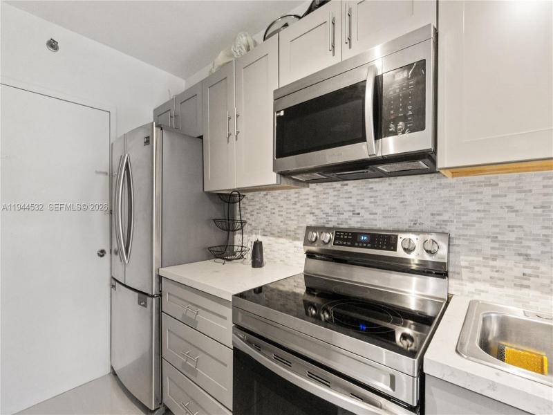 Property photo # 4