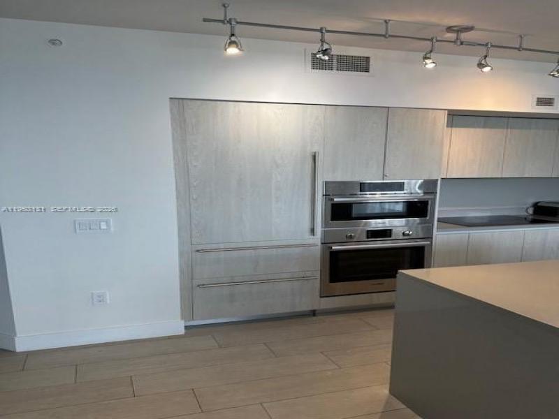 Comprar apartamento no Hyde Beach House R2702