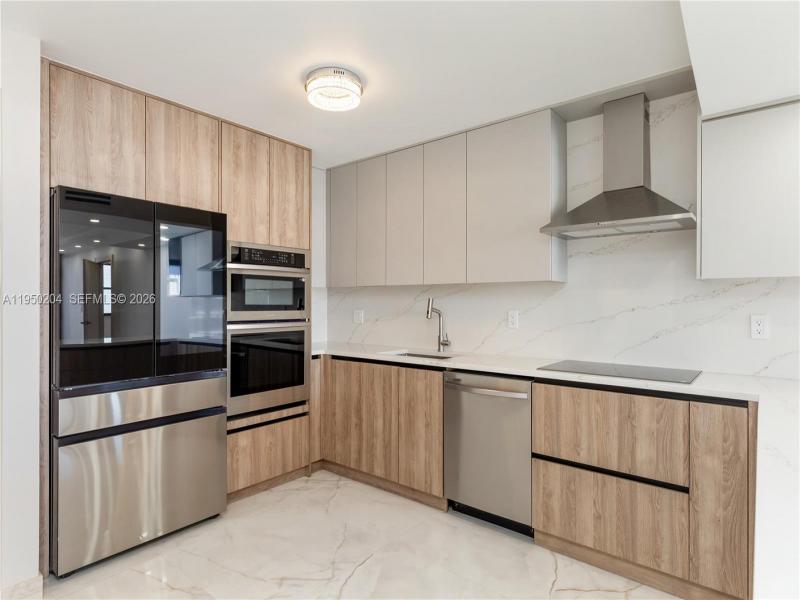 Condo for sale at Britannia at Quadomain PH-A4