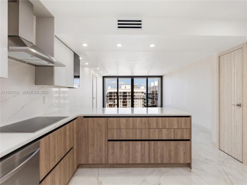 Condo for sale at Britannia at Quadomain PH-A4