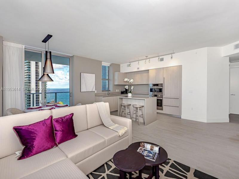 Condo for sale at Hyde Beach House R2701