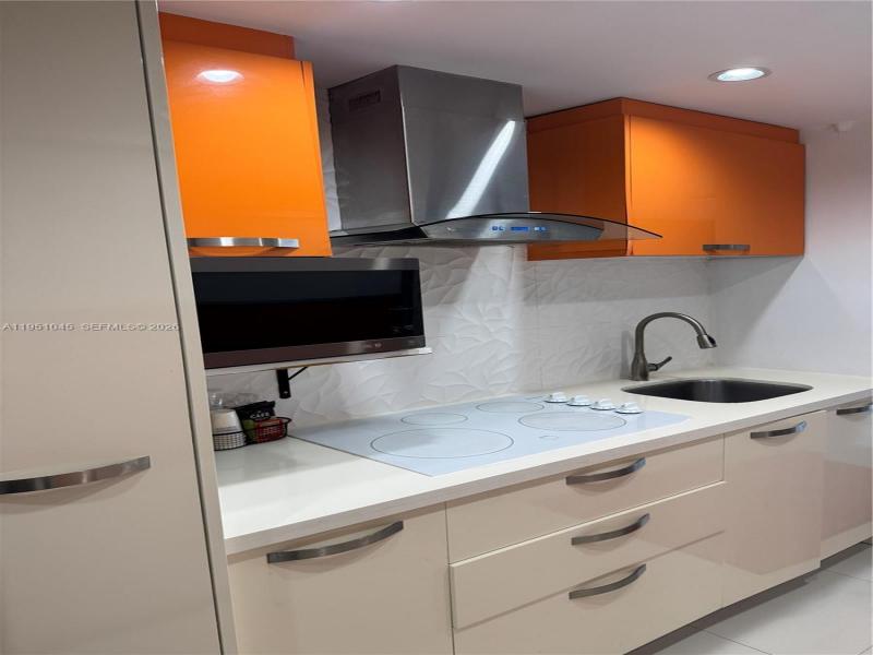 Condo for sale at Aventura Beach Club 1130