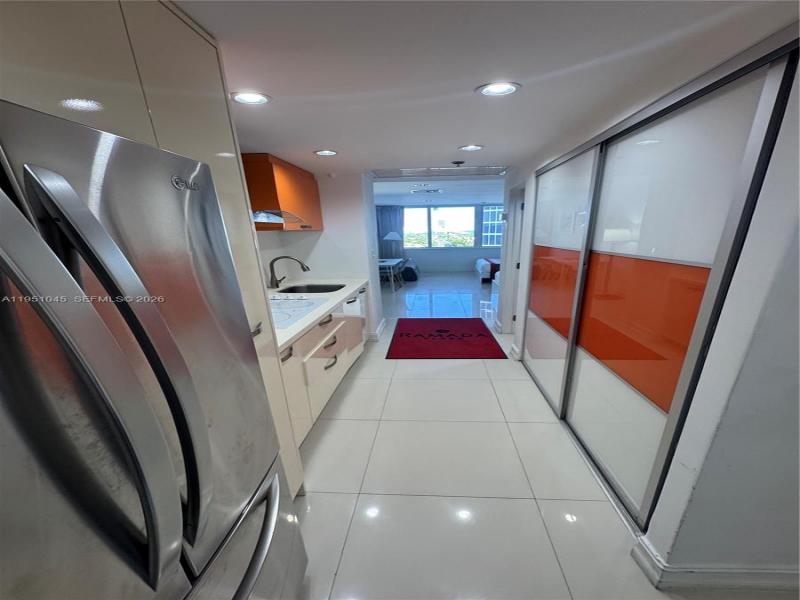Condo for sale at Aventura Beach Club 1130