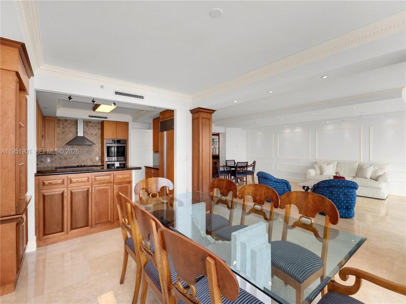 Comprar apartamento en Hamptons South 608