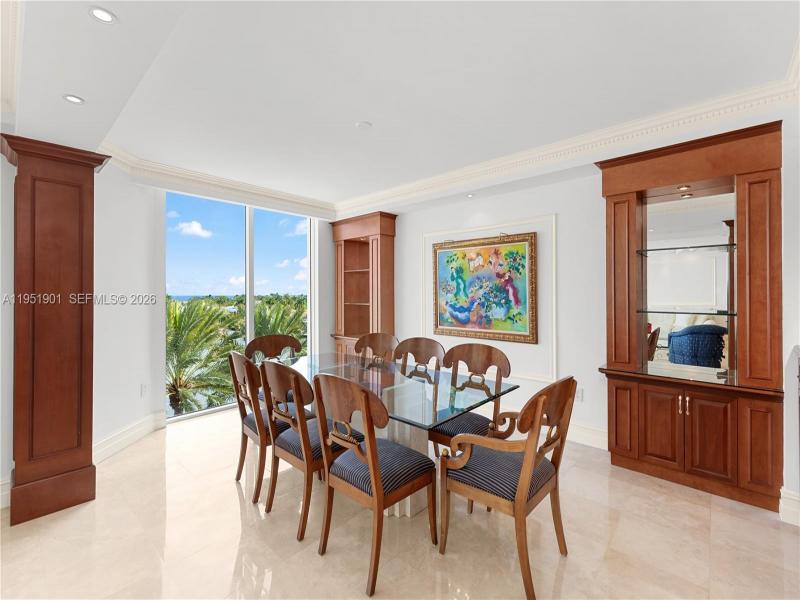 Comprar apartamento en Hamptons South 608