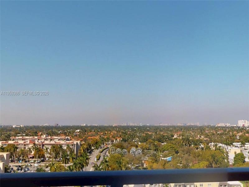 Condo for sale at Olympus Towers 1004