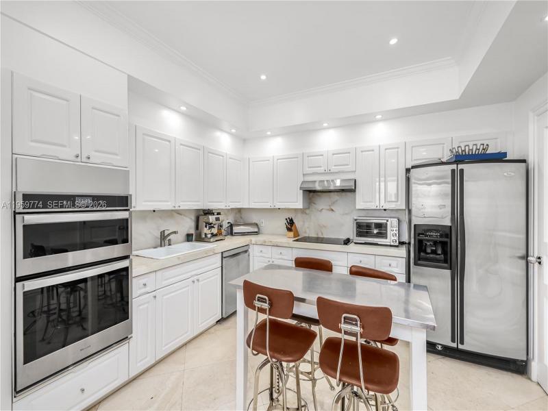 Property photo # 2