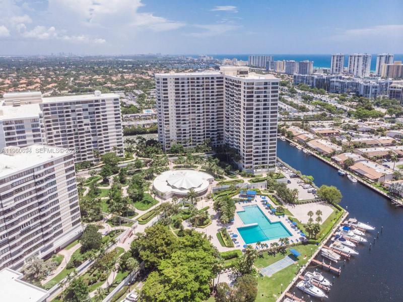 Condo for sale at Olympus Towers 411