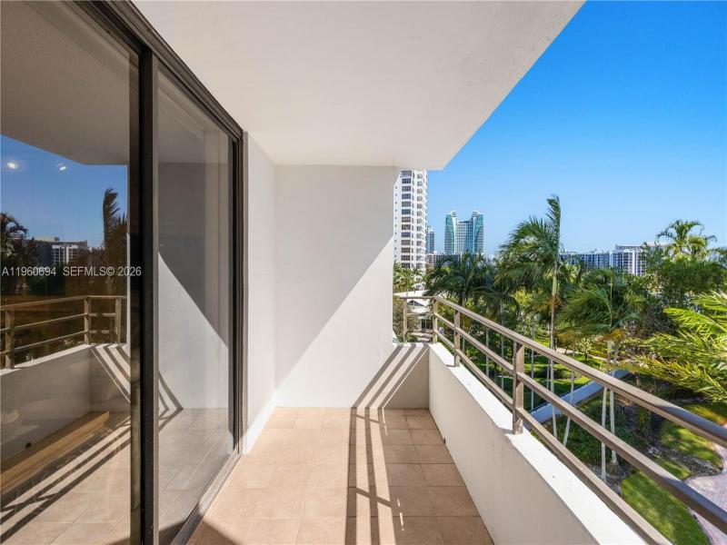 Condo for sale at Olympus Towers 411