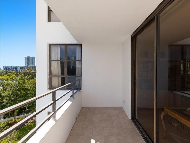 Condo for sale at Olympus Towers 411