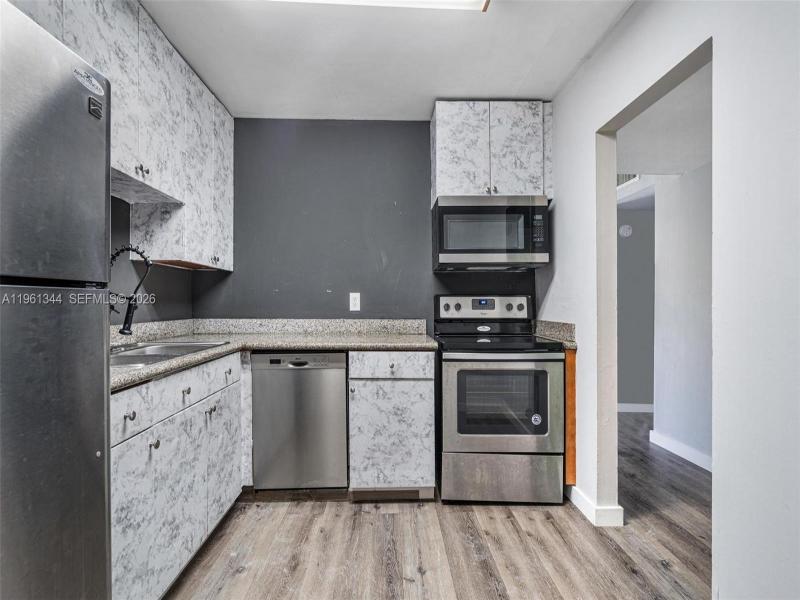 Property photo # 7