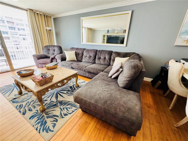 Comprar apartamento en Del Prado South Tower 503