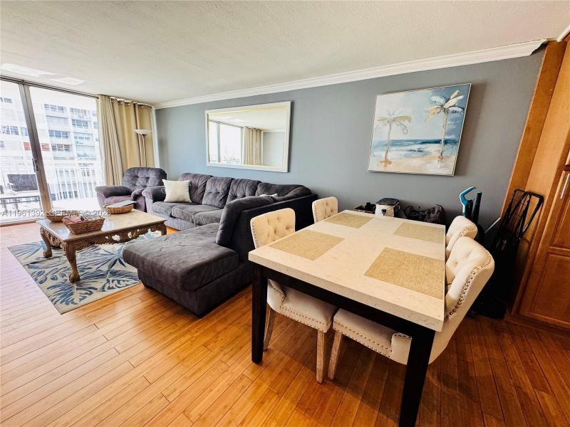 Comprar apartamento en Del Prado South Tower 503
