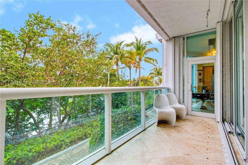 Condo for sale at Oceania 5 TH-9