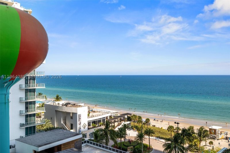 Beach Club Three Apt #1010