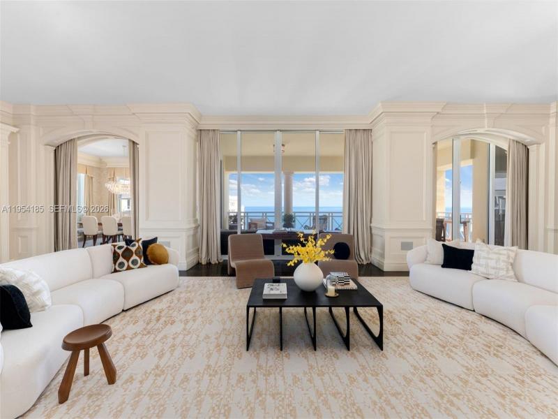 Comprar apartamento en Grand Bay Residences PH-1A