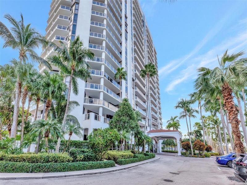 Comprar apartamento en Harbor Tower at Waterways 703