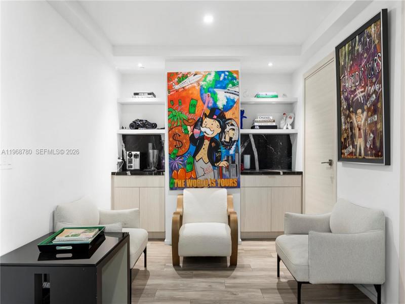 Property photo # 8