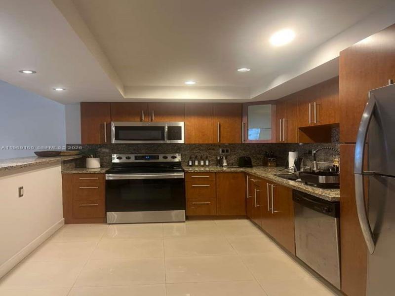 Property photo # 9