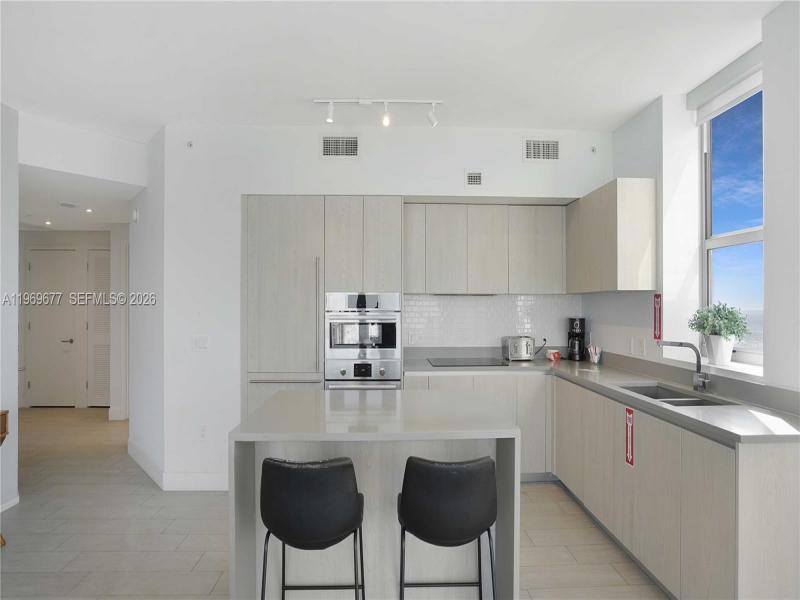 Comprar apartamento no Hyde Beach House T4002