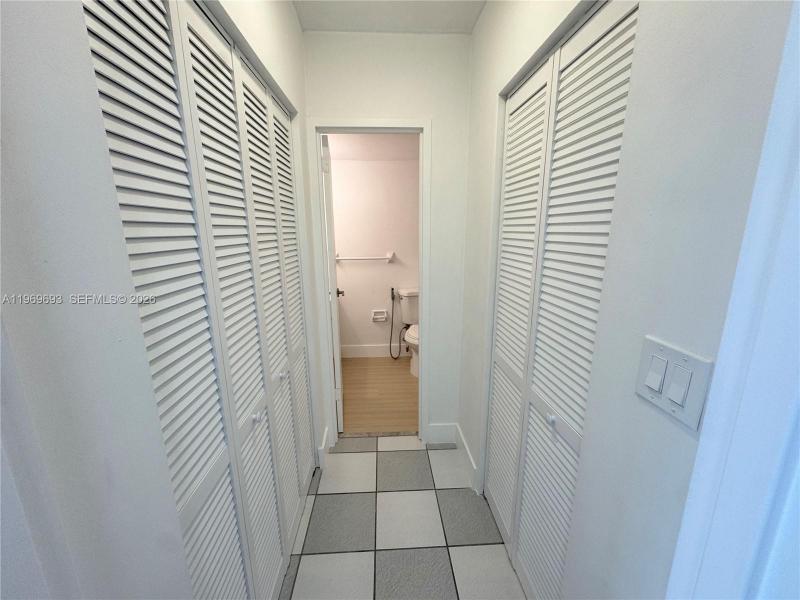 Comprar apartamento en Triton Towers 740