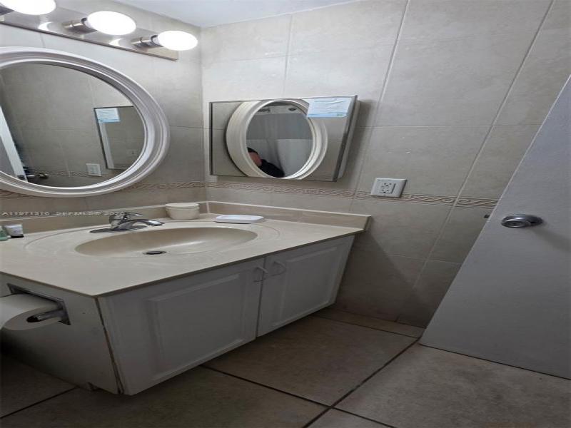 Comprar apartamento no Aventura Beach Club 1011