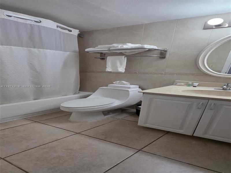 Comprar apartamento no Aventura Beach Club 1011